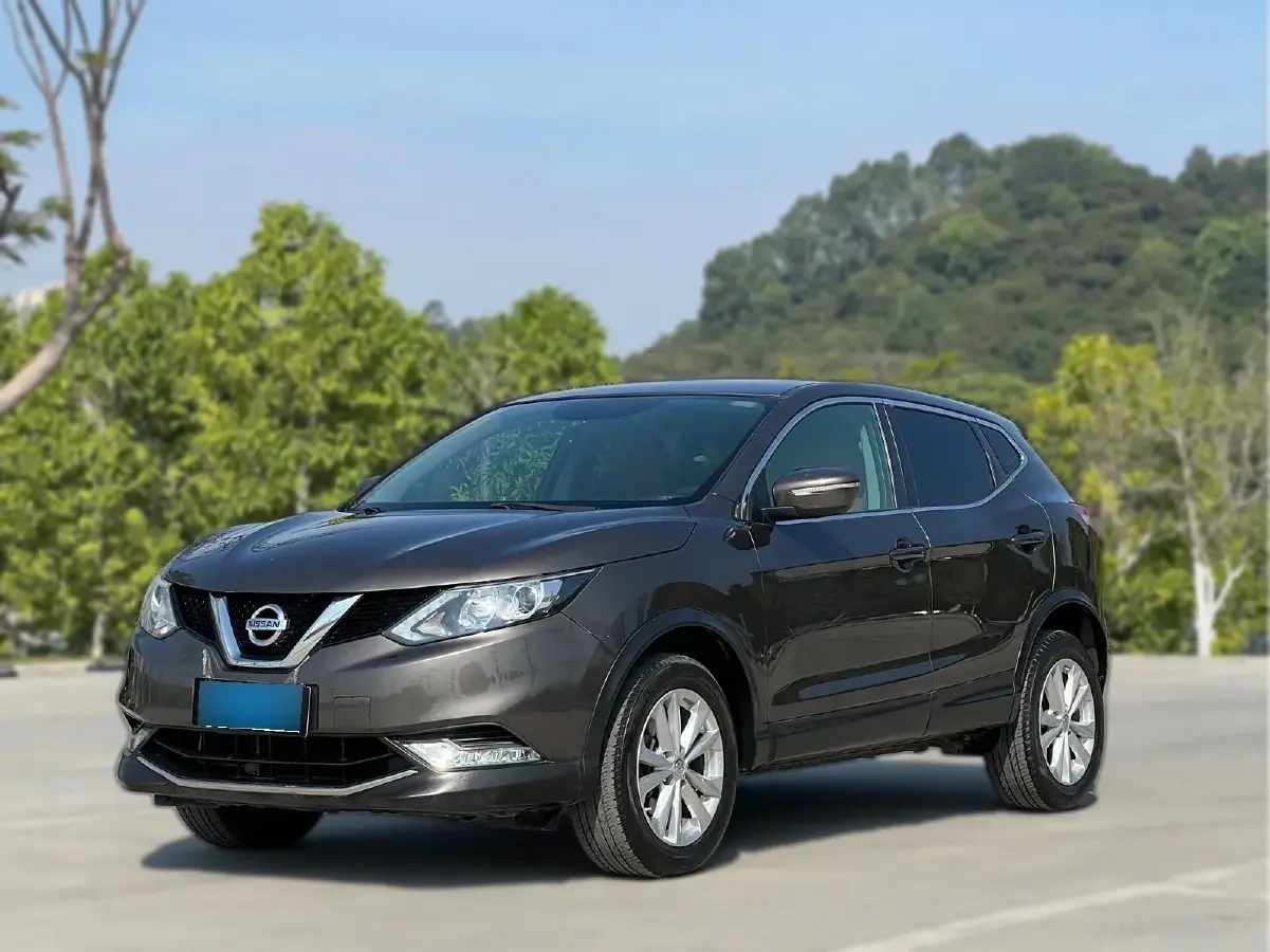 2016 Nissan Qashqai 2.0L 150HP L4 CVT