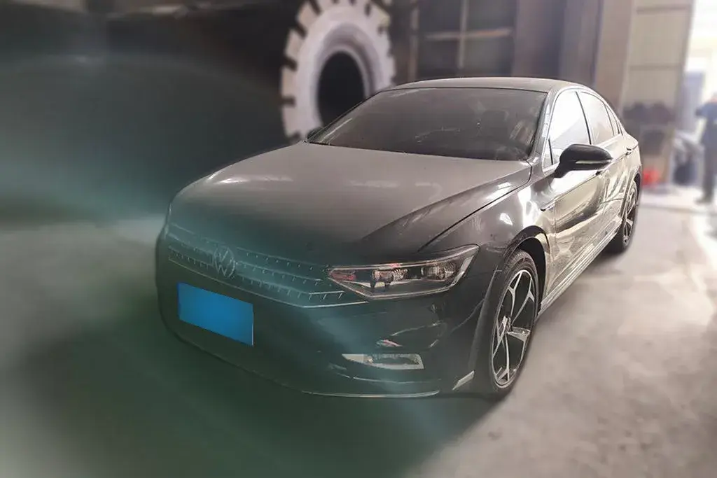 2023 Volkswagen Magotan 2.0T 186HP L4 7DCT