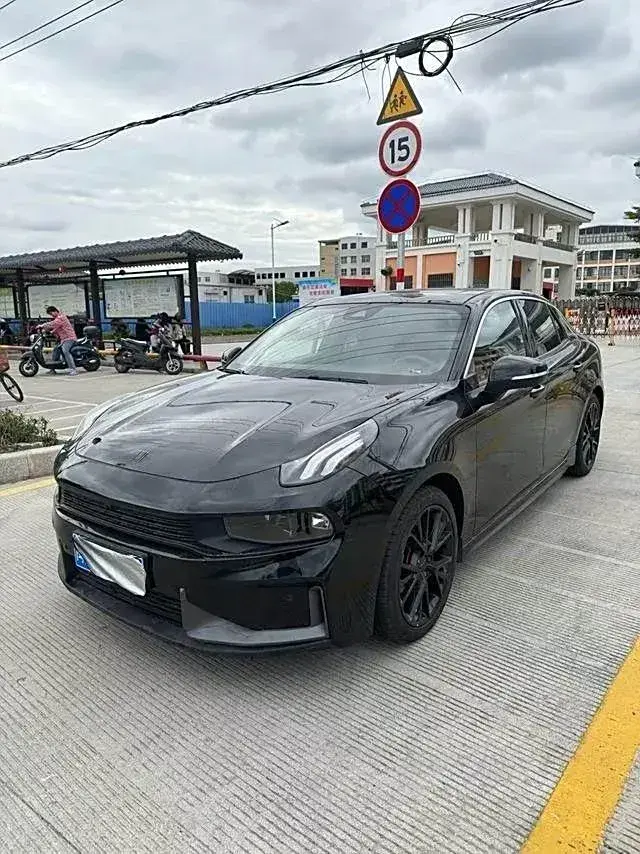 2018 LYNK&CO 03 1.5T 180HP L3 7DCT