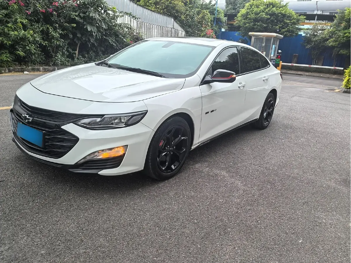 2019 Chevrolet Malibu XL 2.0T 241HP L4 9AT