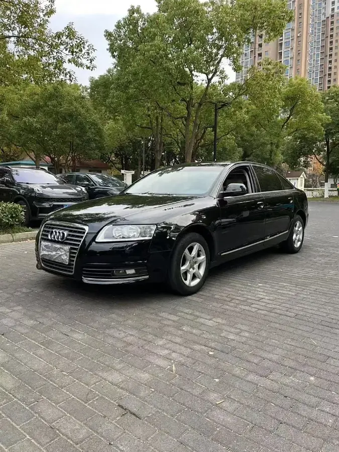 2011 Audi A6L 2.0T 170HP L4 CVT