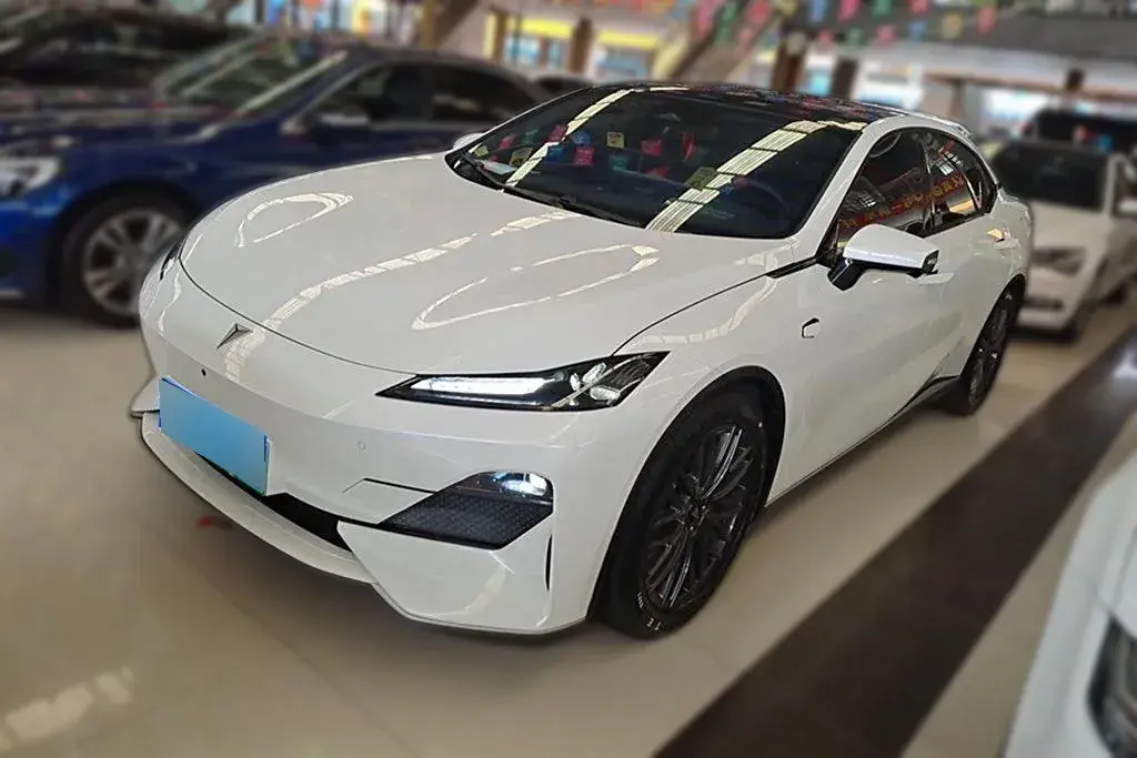 2024 Deepal SL03 1.5L 95HP L4 REEV 28.39KWH