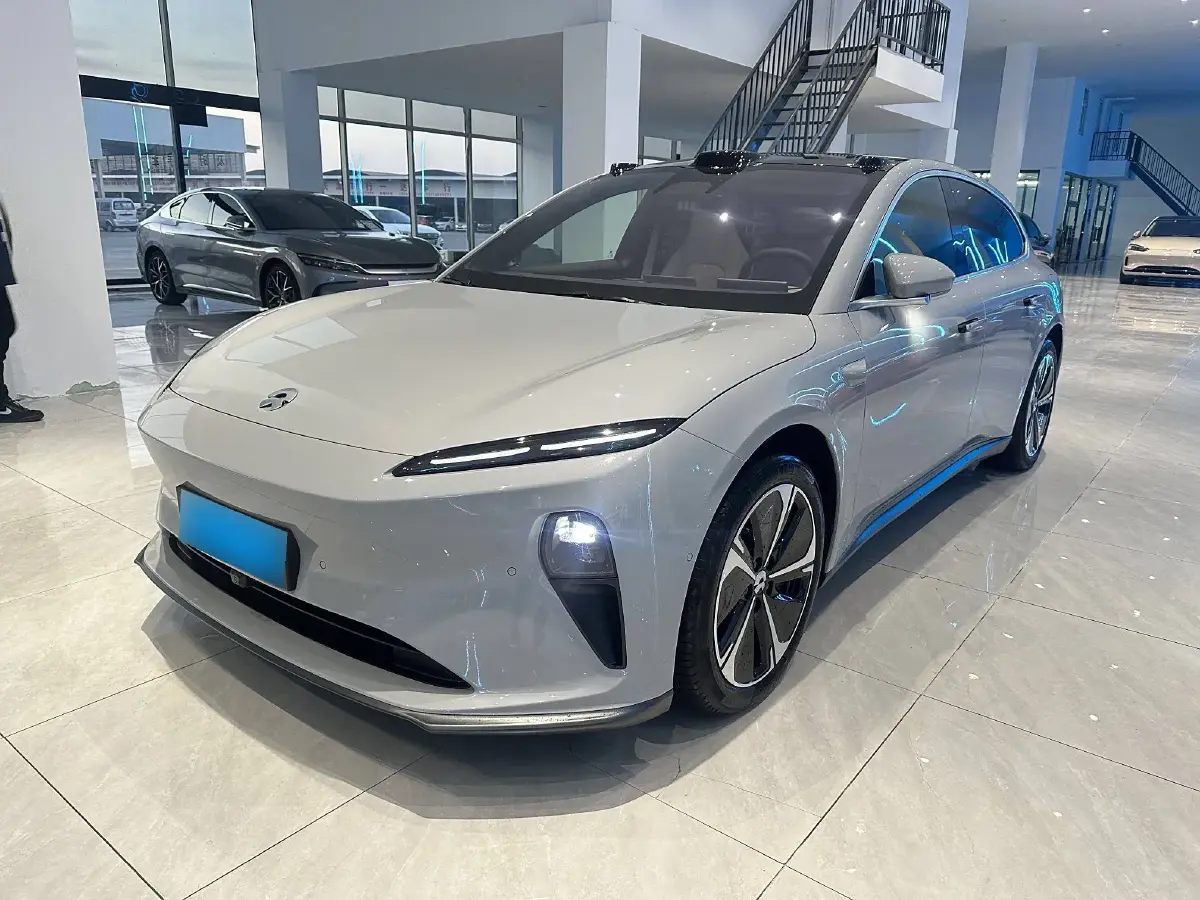 2024 NIO ET5T BEV 75KWH