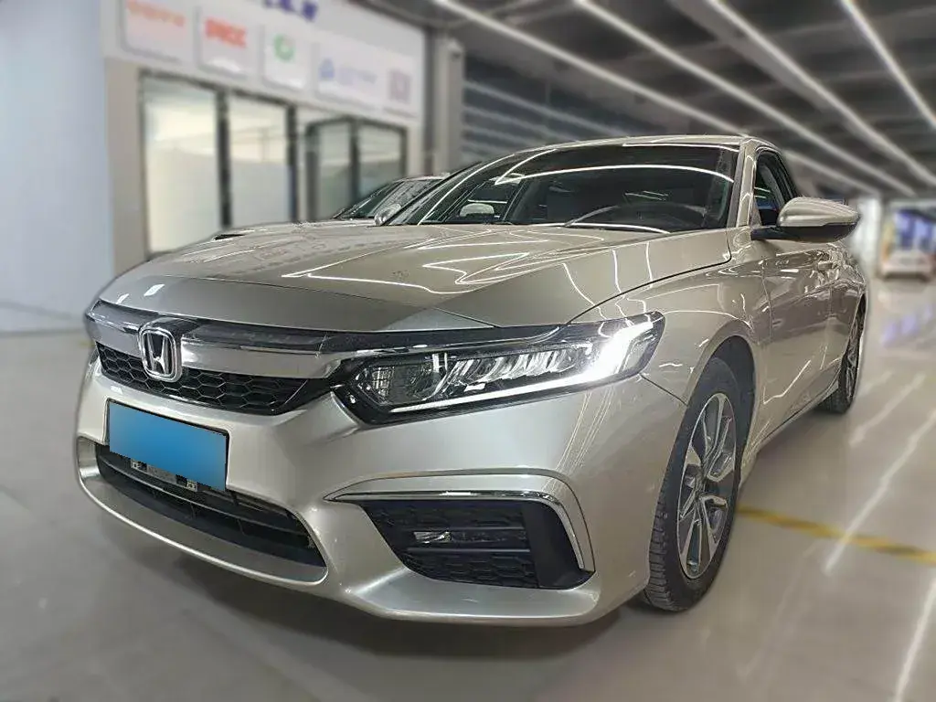 2019 Honda Inspire 1.5T 194HP L4 CVT