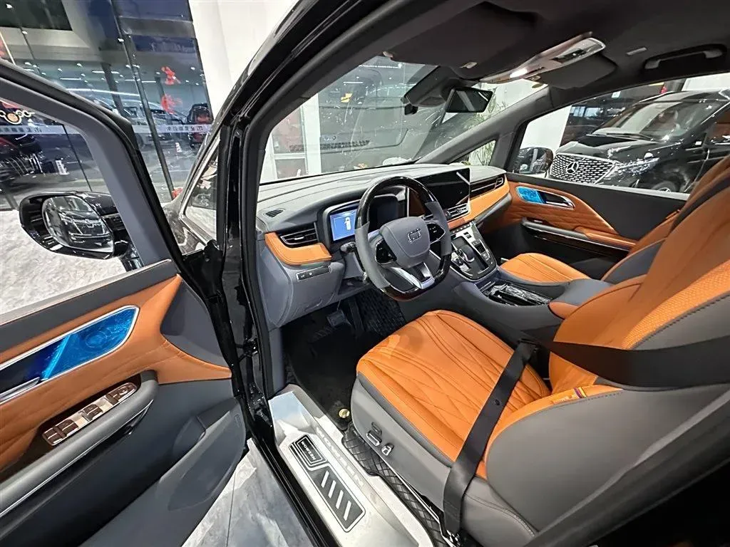 2024 JunTian ZongHengJia 2.0T 252HP L4 8AT,autocango,china used car exporter,china ev exporter,chinese used car exporter,chinese used ev exporter