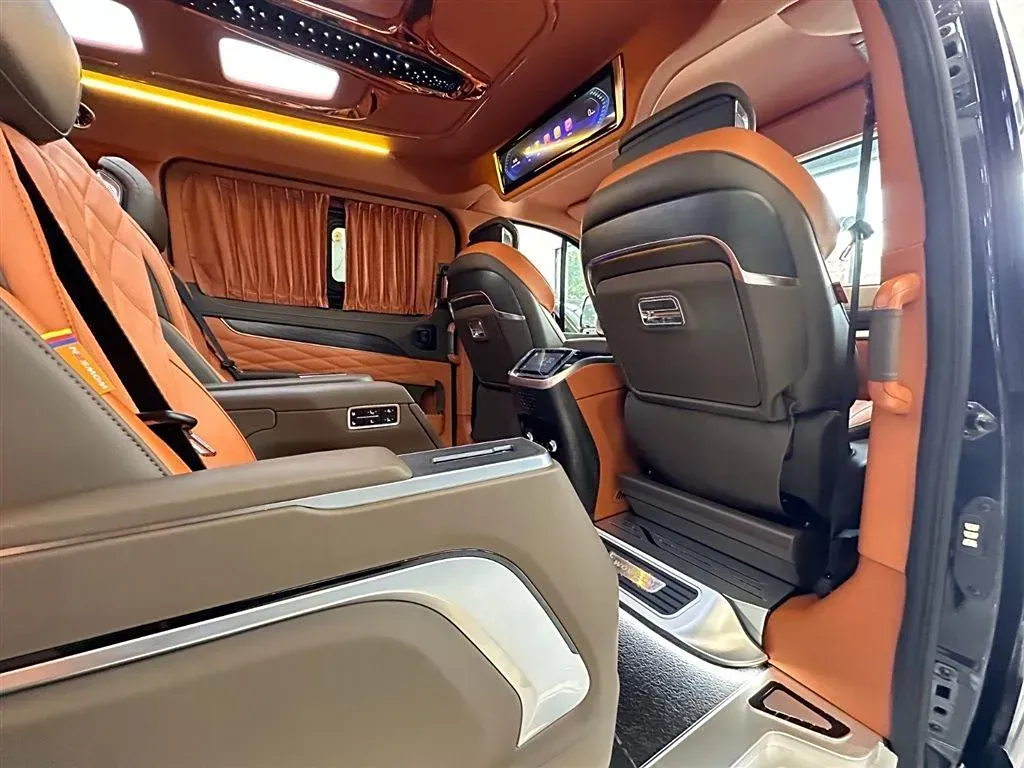 2024 JunTian HeiWuShi Youth 2.0T 143HP L4 9AT,autocango,china used car exporter,china ev exporter,chinese used car exporter,chinese used ev exporter