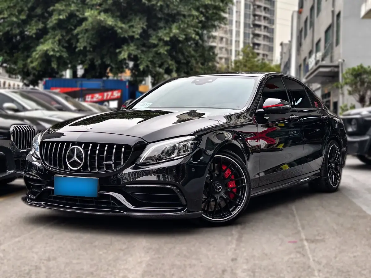 2019 Mercedes-Benz C AMG 4.0T 510HP V8 9AT