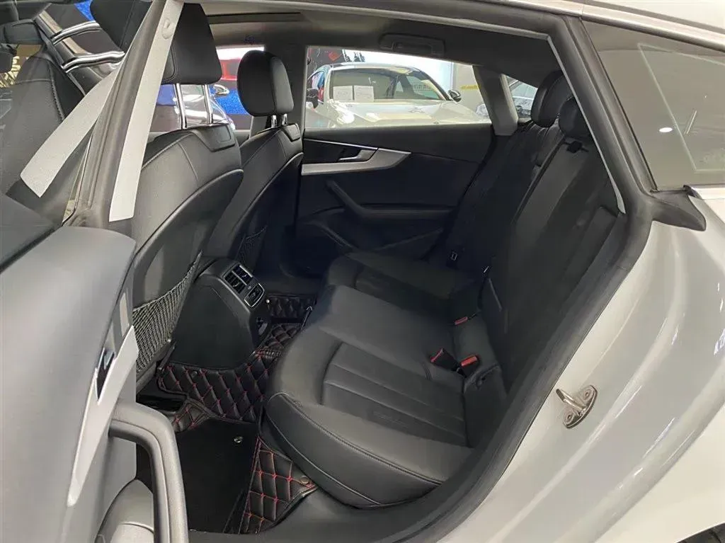 2017 Audi A5 2.0T 190HP L4 7DCT,autocango,china used car exporter,china ev exporter,chinese used car exporter,chinese used ev exporter