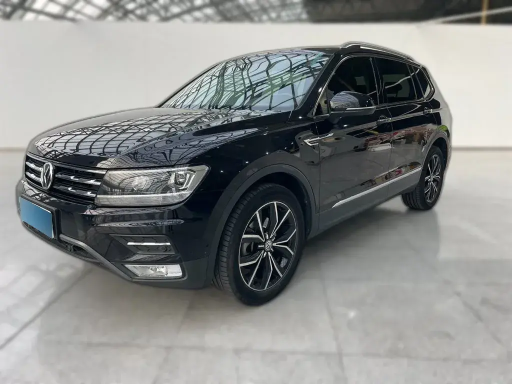 2020 Volkswagen Tiguan L 2.0T 186HP L4 7DCT
