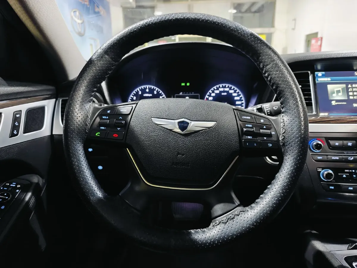 2015 Hyundai Cenesis 3.0L 257HP V6 8AT,autocango,china used car exporter,china ev exporter,chinese used car exporter,chinese used ev exporter