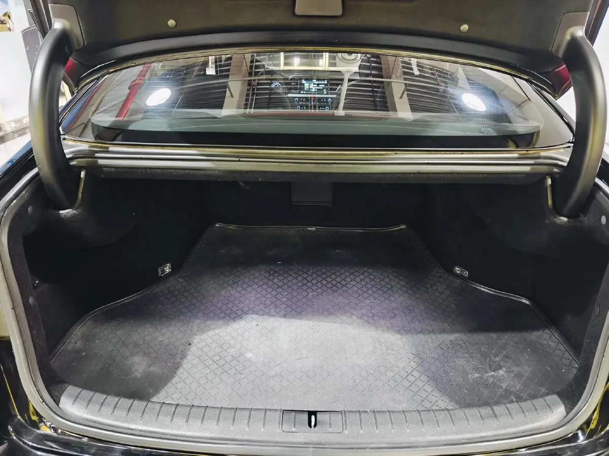 2015 Hyundai Cenesis 3.0L 257HP V6 8AT,autocango,china used car exporter,china ev exporter,chinese used car exporter,chinese used ev exporter