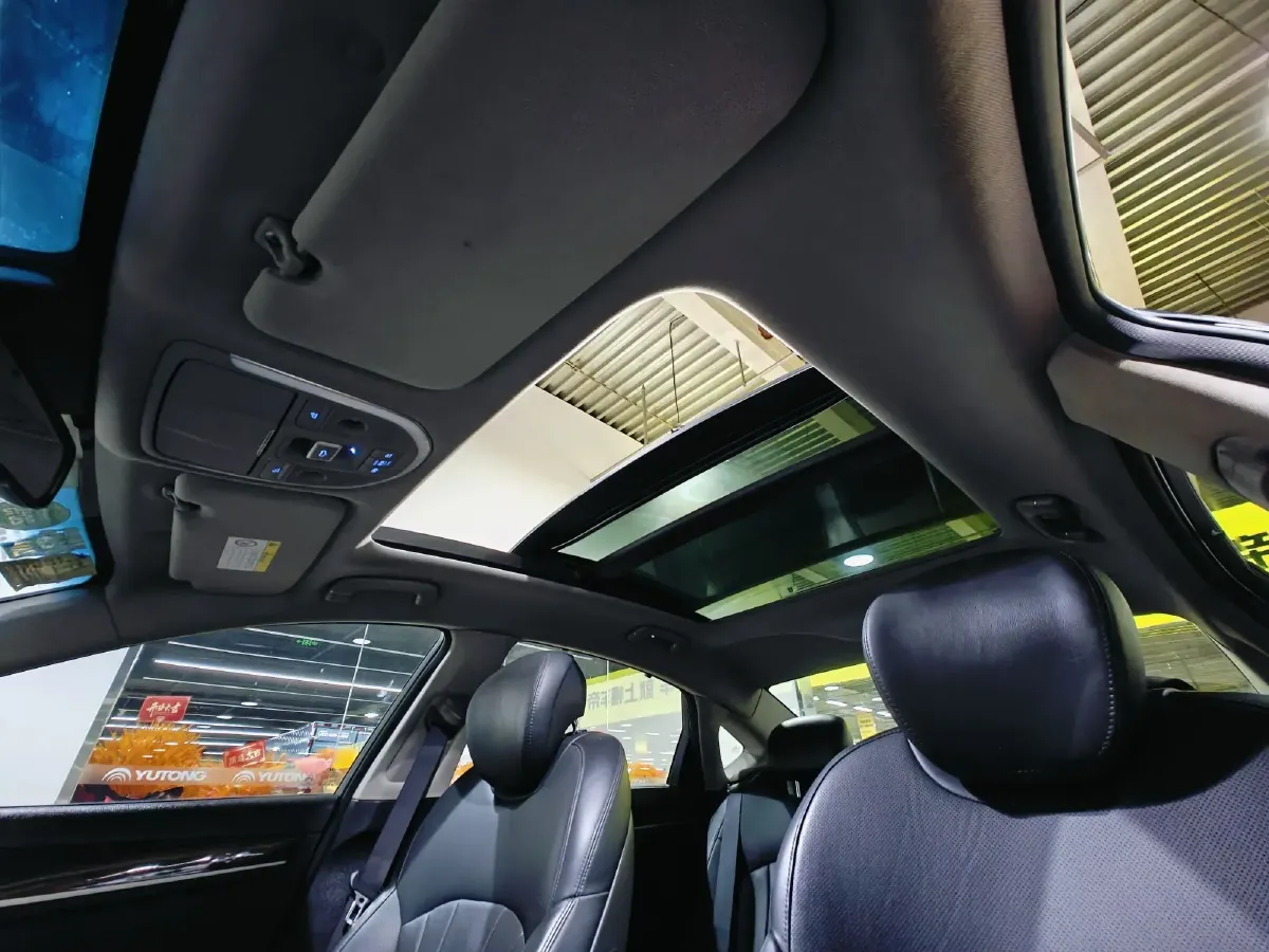 2015 Hyundai Cenesis 3.0L 257HP V6 8AT,autocango,china used car exporter,china ev exporter,chinese used car exporter,chinese used ev exporter