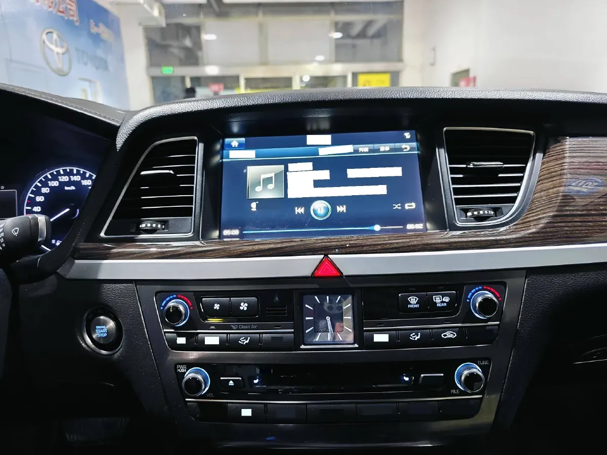 2015 Hyundai Cenesis 3.0L 257HP V6 8AT,autocango,china used car exporter,china ev exporter,chinese used car exporter,chinese used ev exporter