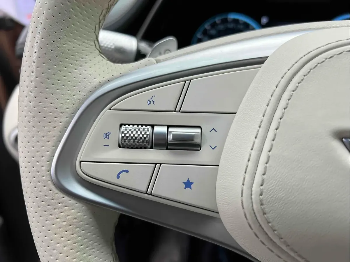 2023 Genesis GV70 BEV 76.4KWH,autocango,china used car exporter,china ev exporter,chinese used car exporter,chinese used ev exporter