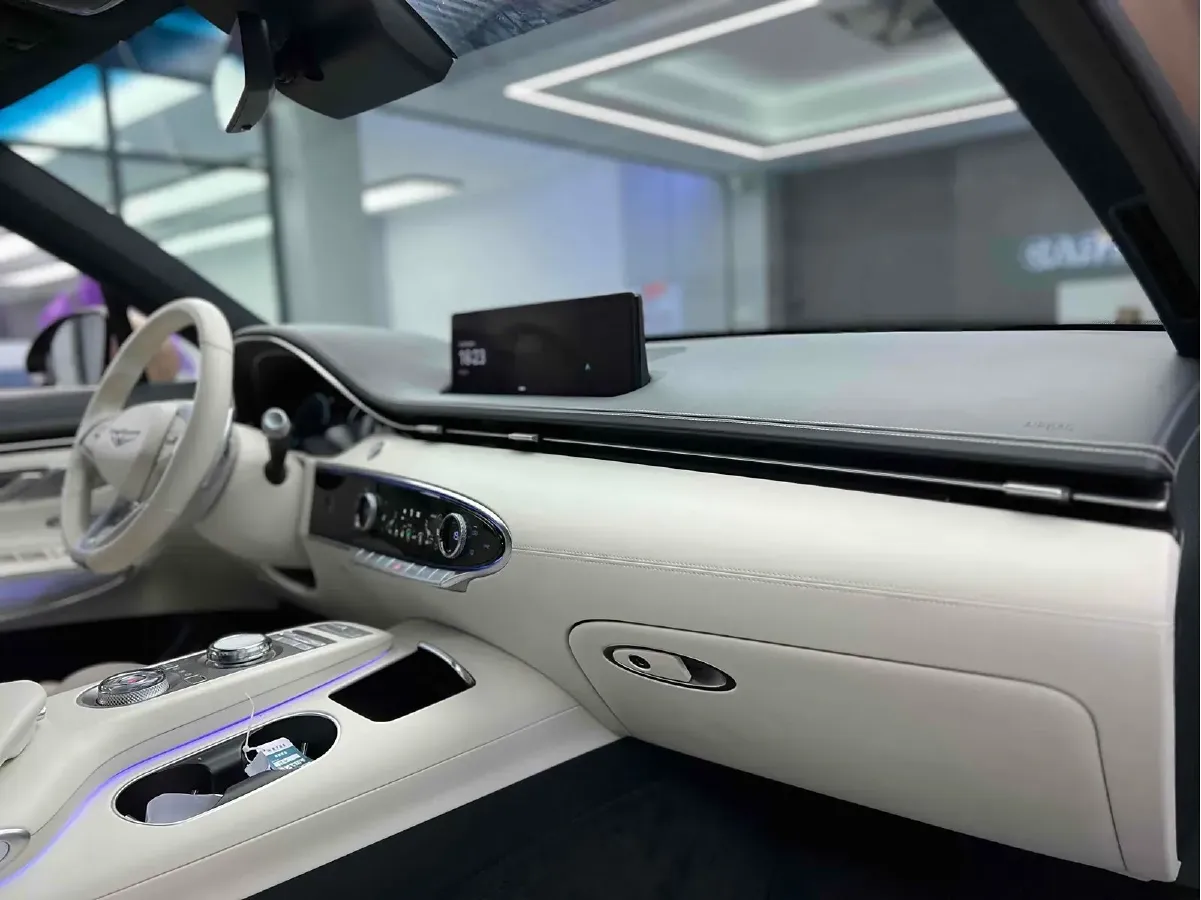 2023 Genesis GV70 BEV 76.4KWH,autocango,china used car exporter,china ev exporter,chinese used car exporter,chinese used ev exporter