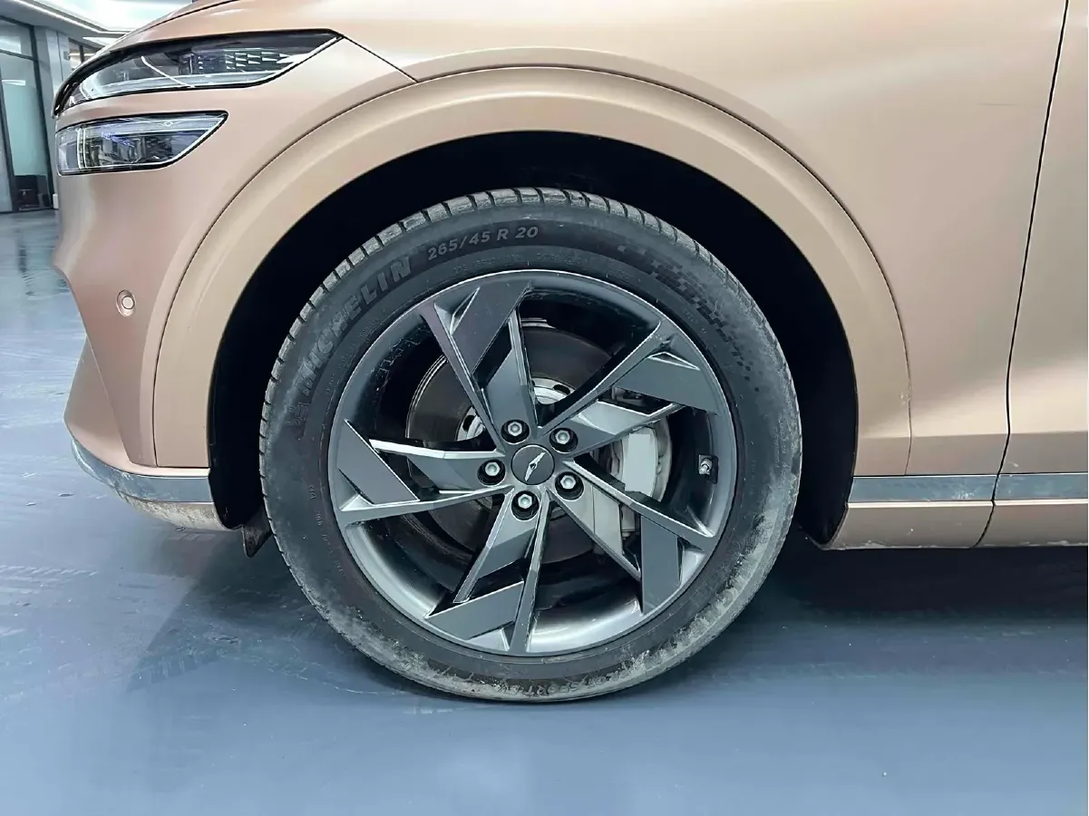 2023 Genesis GV70 BEV 76.4KWH,autocango,china used car exporter,china ev exporter,chinese used car exporter,chinese used ev exporter