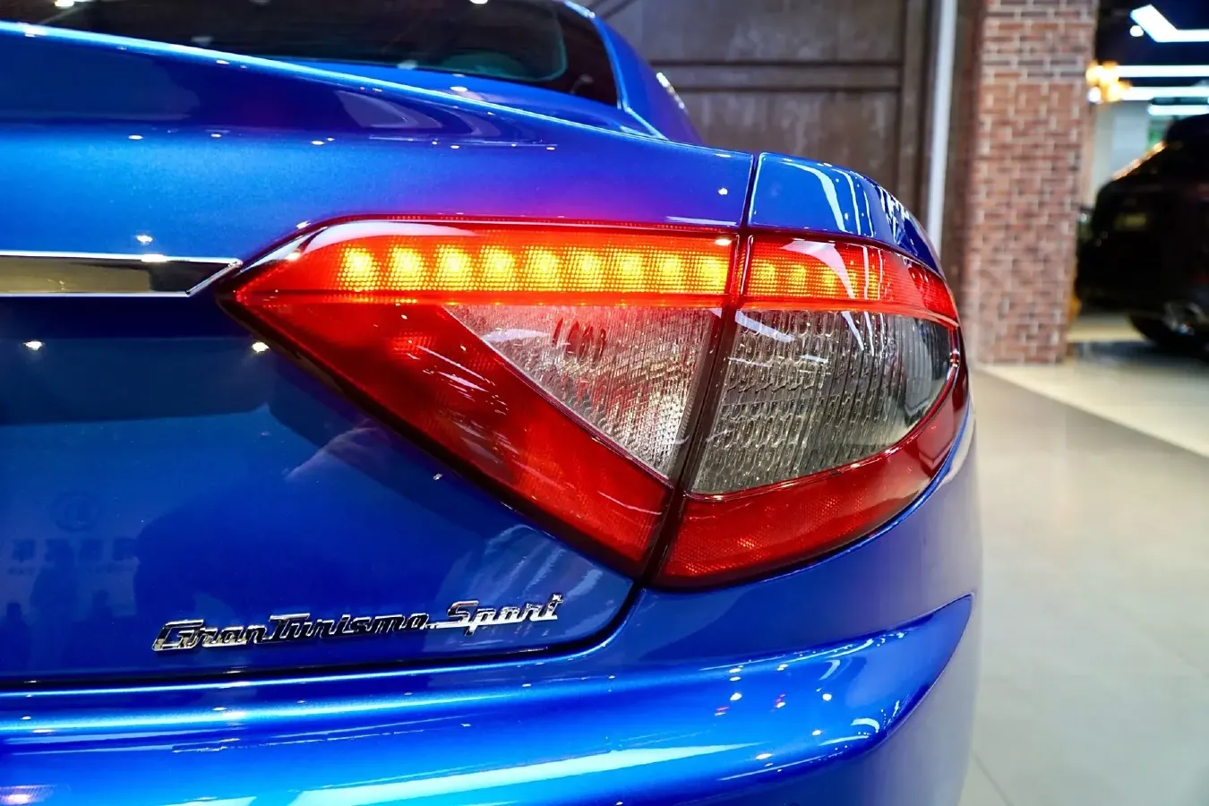 2013 Maserati GranTurismo 4.7L 460HP V8 6AT,autocango,china used car exporter,china ev exporter,chinese used car exporter,chinese used ev exporter