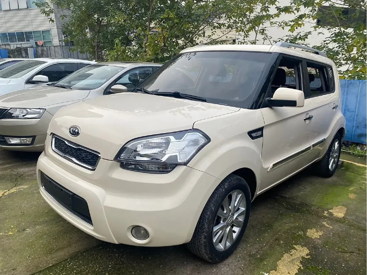 2013 Kia Soul 1.6L 123HP L4 4AT