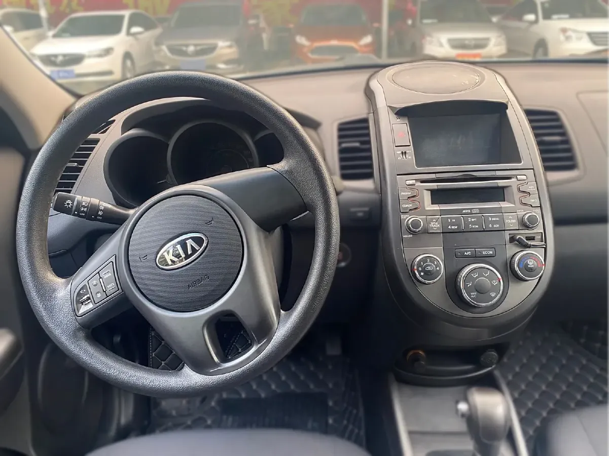 2013 Kia Soul 1.6L 123HP L4 4AT,autocango,china used car exporter,china ev exporter,chinese used car exporter,chinese used ev exporter