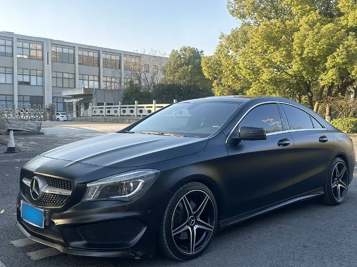 2015 Mercedes-Benz CLA Class 2.0T 184HP L4 7DCT