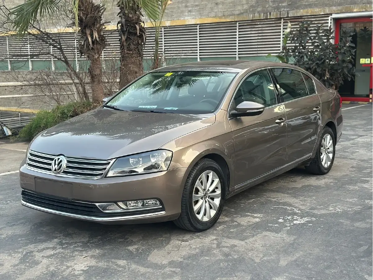 2012 Volkswagen Magotan 1.4T 131HP L4 7DCT