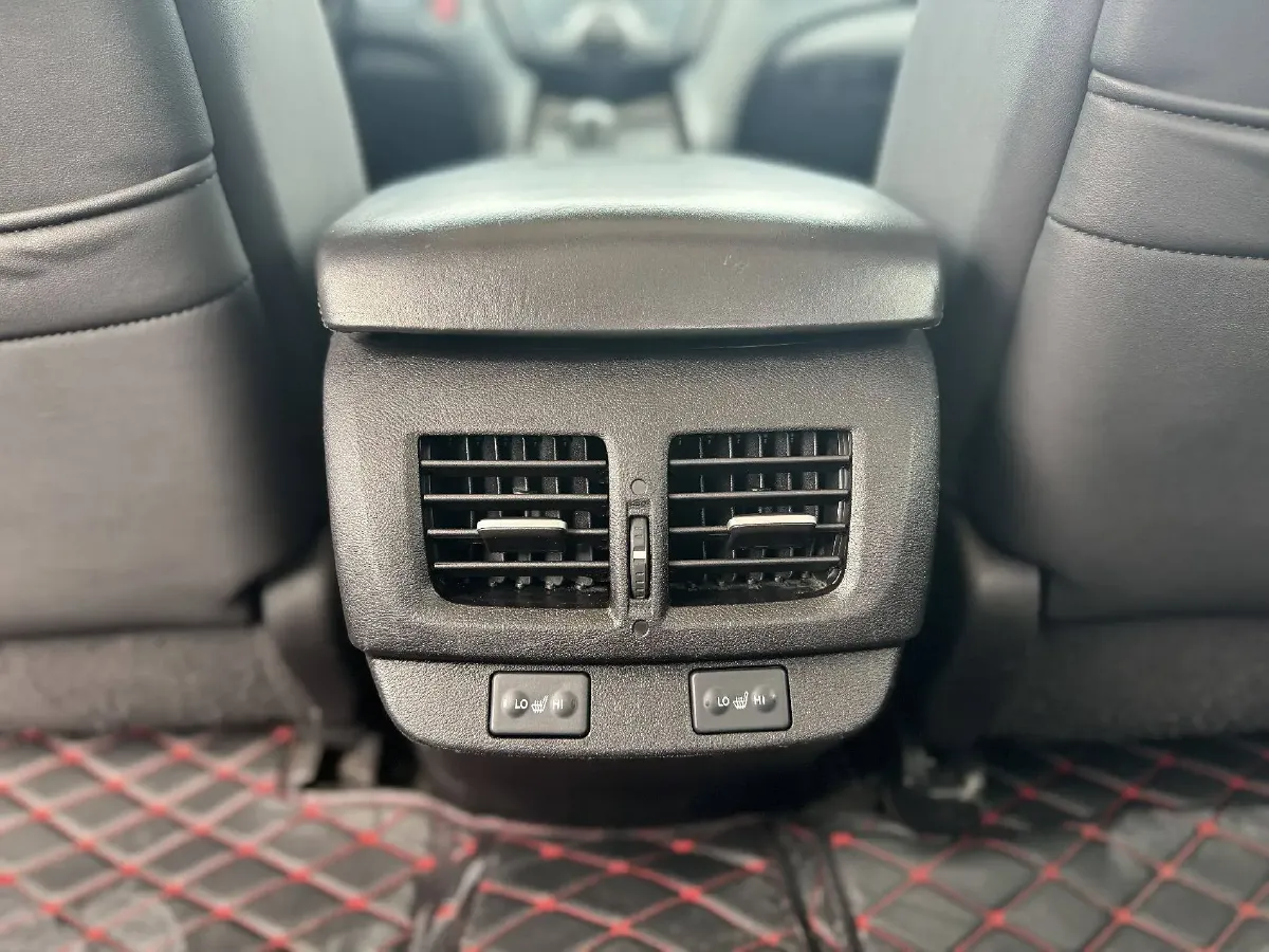 2012 Acura ZDX 3.7L 309HP V6 6AT,autocango,china used car exporter,china ev exporter,chinese used car exporter,chinese used ev exporter