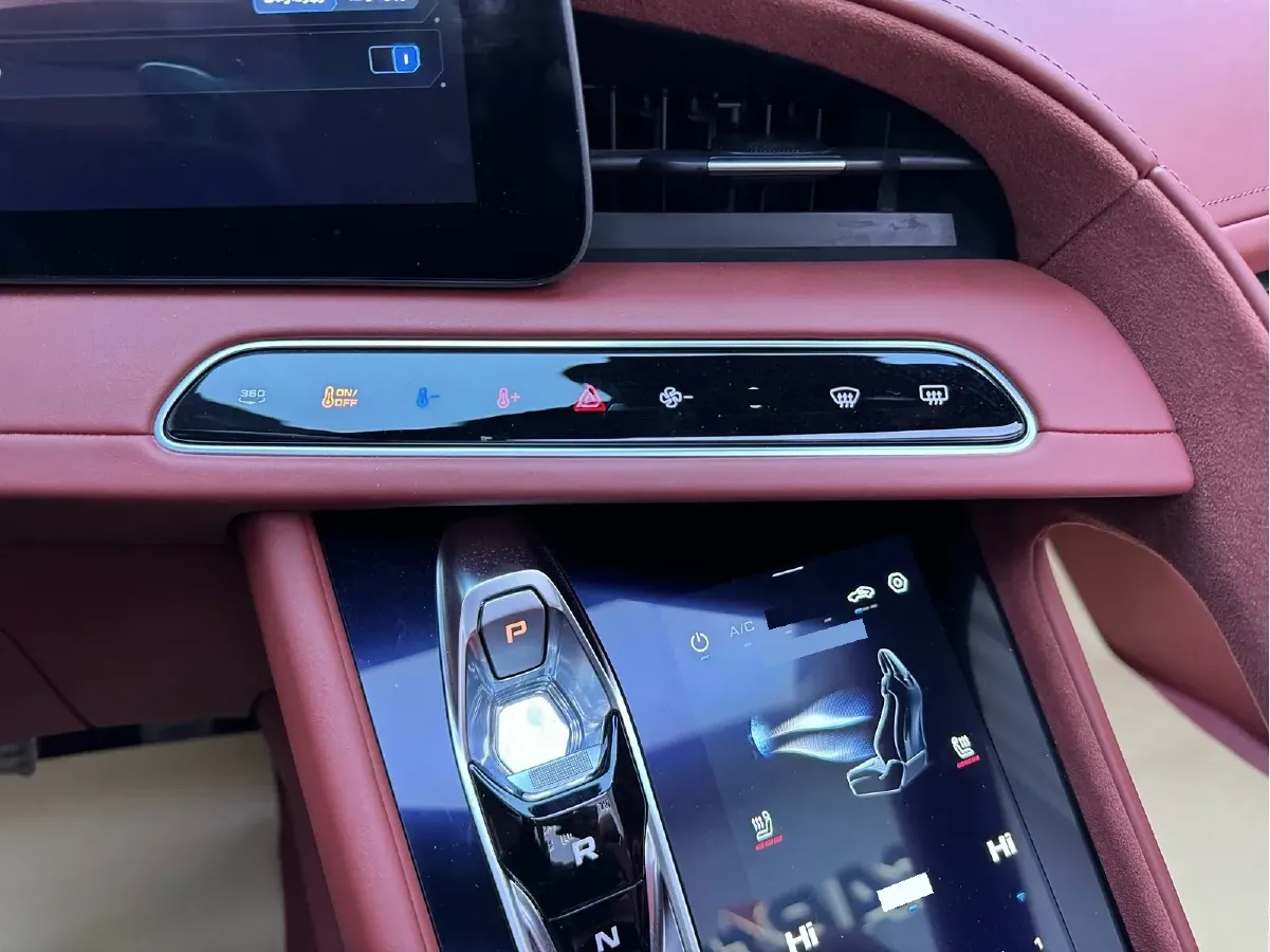 2024 MG Cyberster BEV 64KWH,autocango,china used car exporter,china ev exporter,chinese used car exporter,chinese used ev exporter