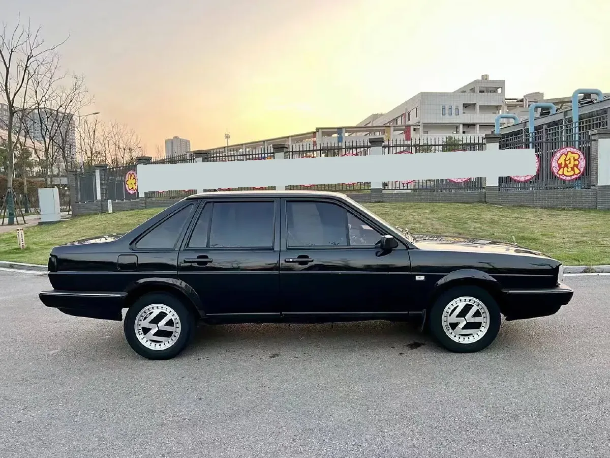 2008 Volkswagen Santana Vista 1.8L 101HP L4 5MT,autocango,china used car exporter,china ev exporter,chinese used car exporter,chinese used ev exporter