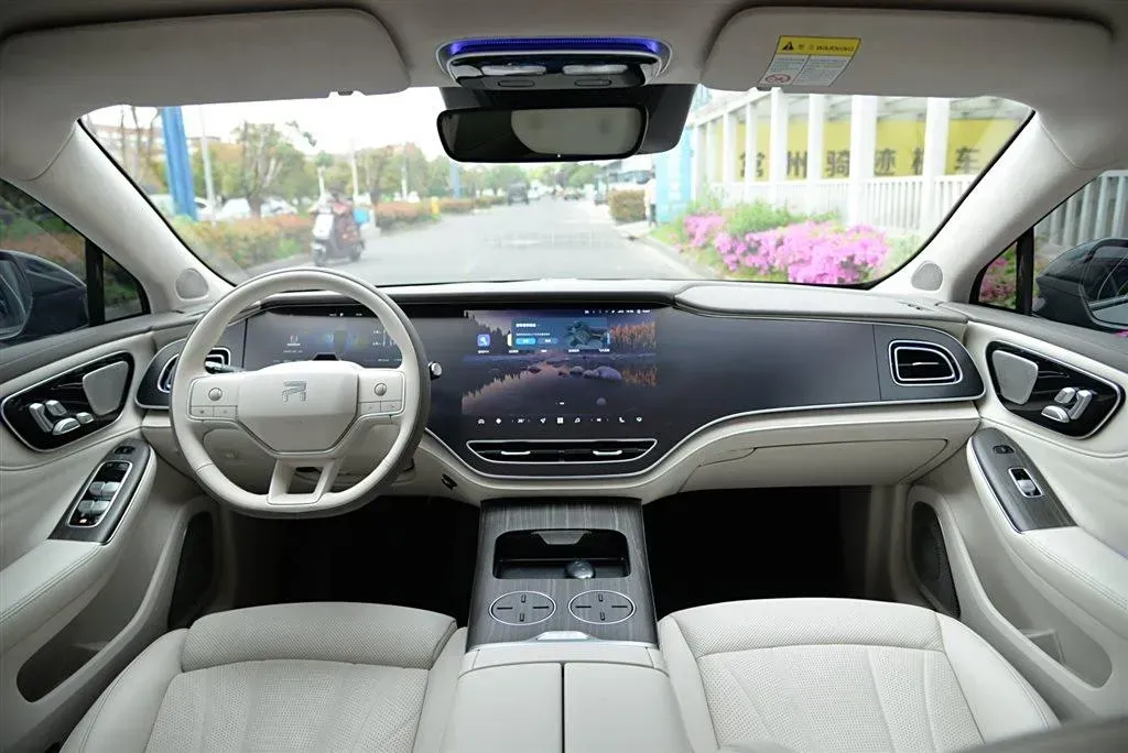 2023 Rising Auto F7 BEV 77KWH,autocango,china used car exporter,china ev exporter,chinese used car exporter,chinese used ev exporter