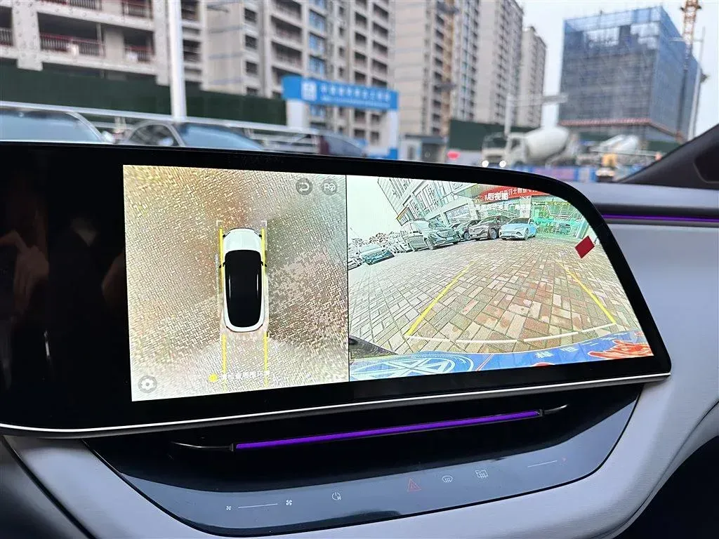 2024 HongQi EH7 BEV 111KWH,autocango,china used car exporter,china ev exporter,chinese used car exporter,chinese used ev exporter