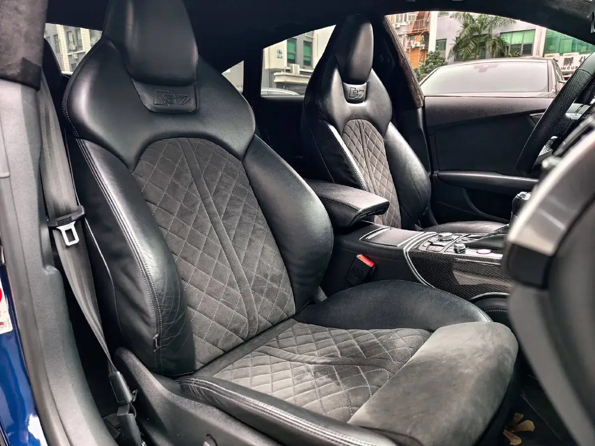 2013 Audi S7 4.0T 420HP V8 7DCT,autocango,china used car exporter,china ev exporter,chinese used car exporter,chinese used ev exporter