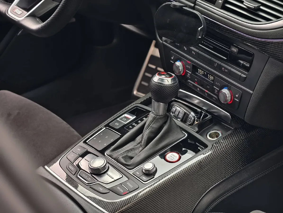 2013 Audi S7 4.0T 420HP V8 7DCT,autocango,china used car exporter,china ev exporter,chinese used car exporter,chinese used ev exporter