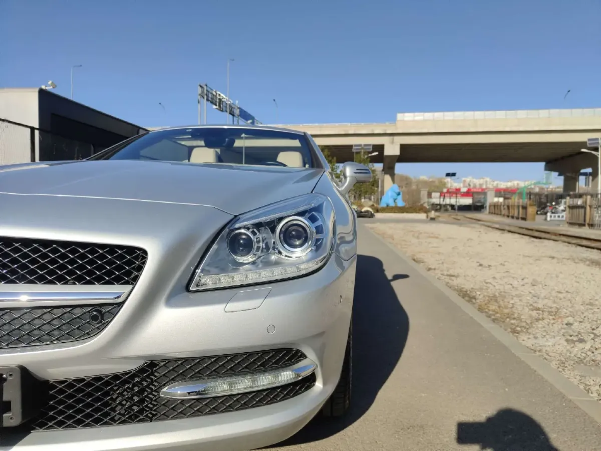2011 Mercedes-Benz SLK Class 1.8T 184HP L4 7AT,autocango,china used car exporter,china ev exporter,chinese used car exporter,chinese used ev exporter