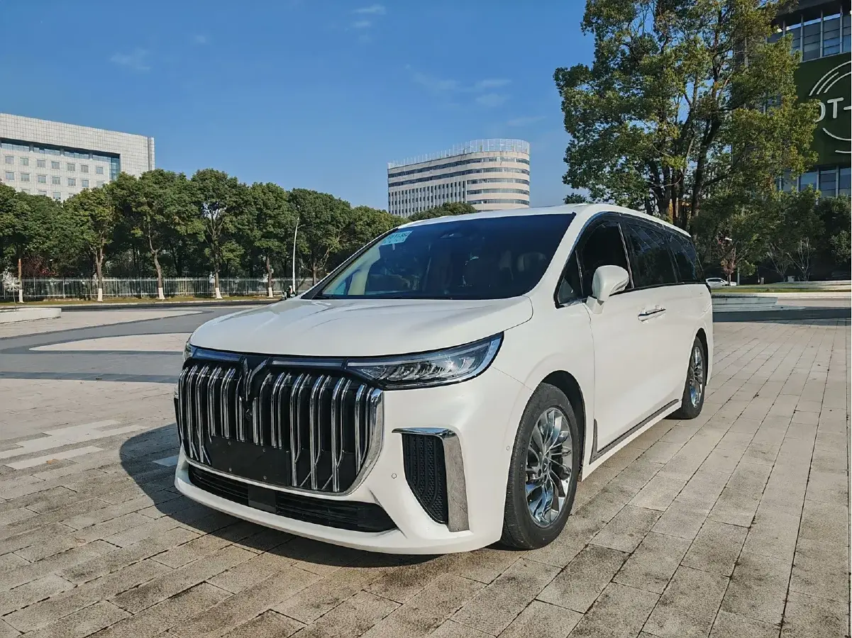 2022 Voyah Dream 1.5T 136HP L4 PHEV 25.57KWH