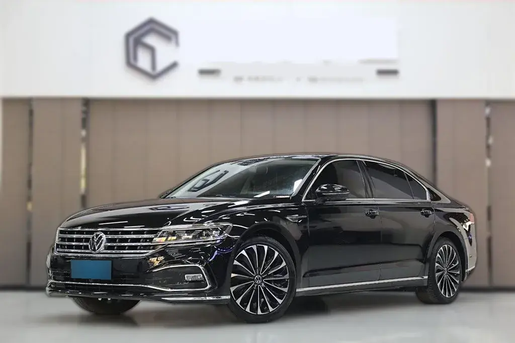 2021 Volkswagen Phideon 2.0T 224HP L4 7DCT