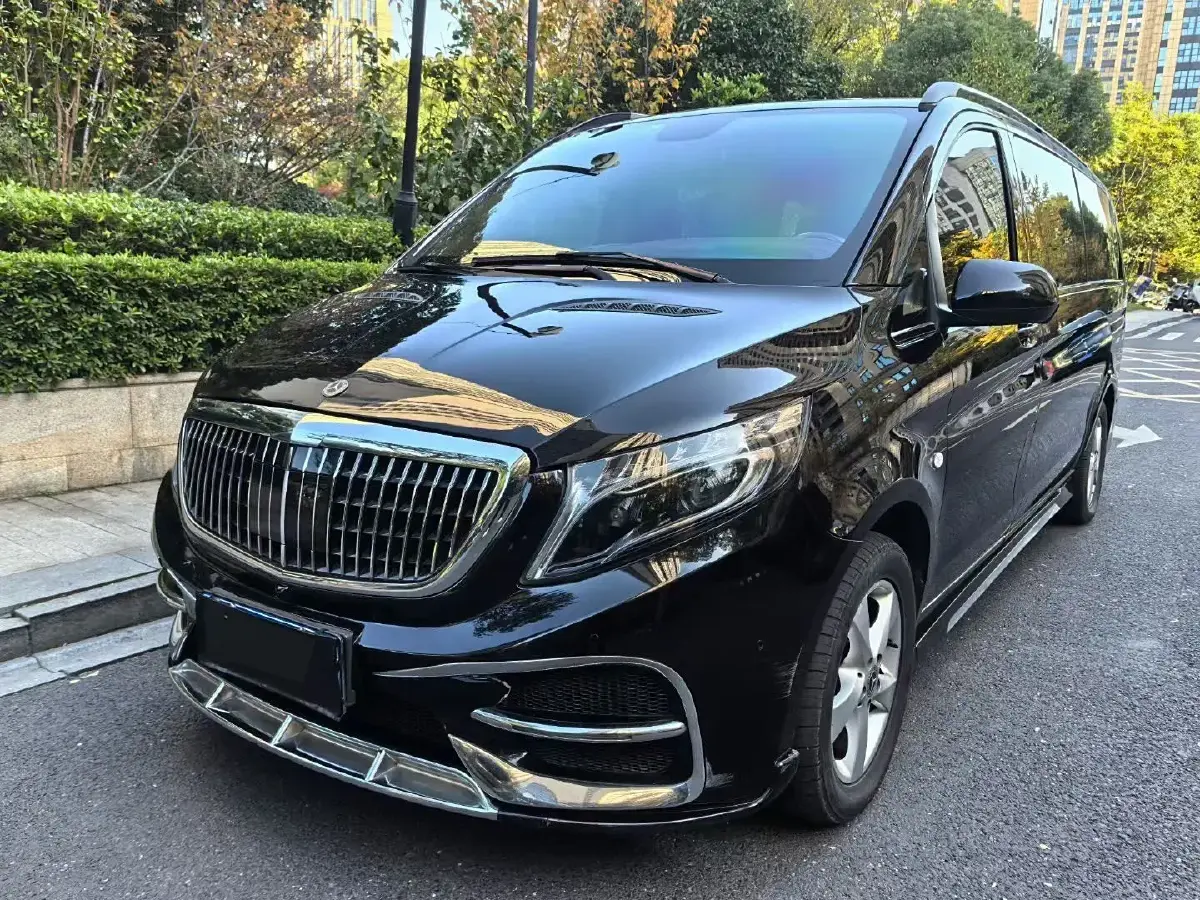 2021 Mercedes-Benz Vito 2.0T 211HP L4 9AT