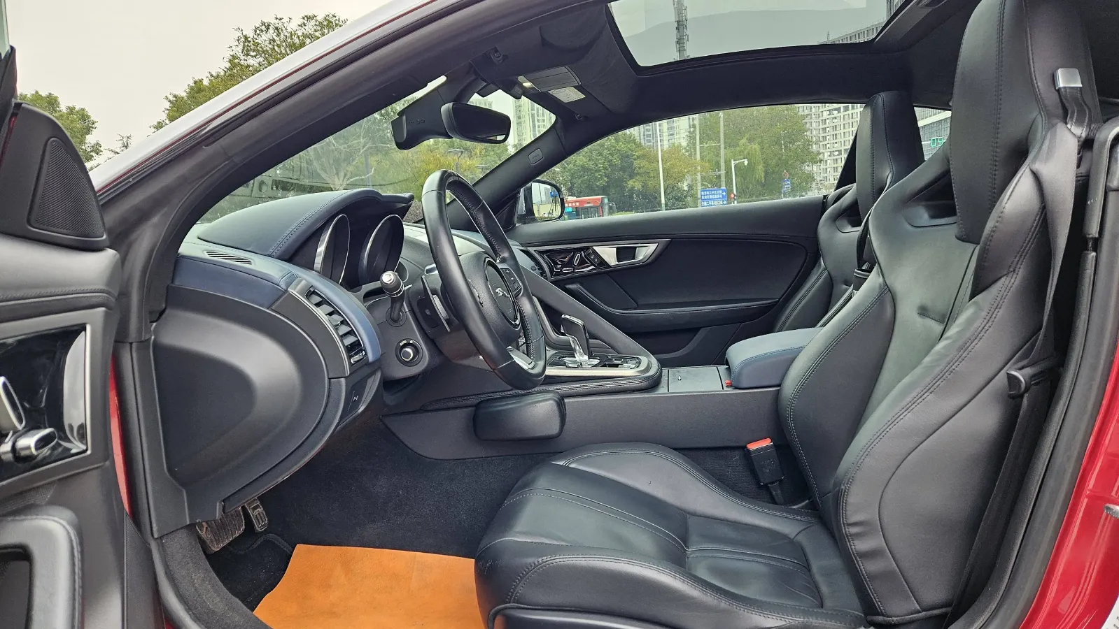 2016 Jaguar F-TYPE 3.0T 340HP V6 8AT,autocango,china used car exporter,china ev exporter,chinese used car exporter,chinese used ev exporter