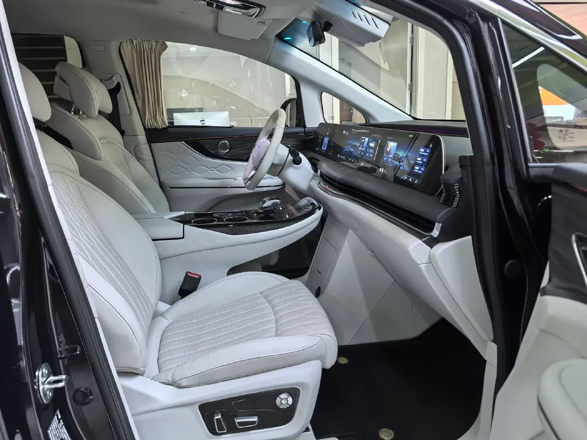 2024 DongFeng Forthing XingHai V9 1.5T 154HP L4 1DHT PHEV 34.944KWH,autocango,china used car exporter,china ev exporter,chinese used car exporter,chinese used ev exporter