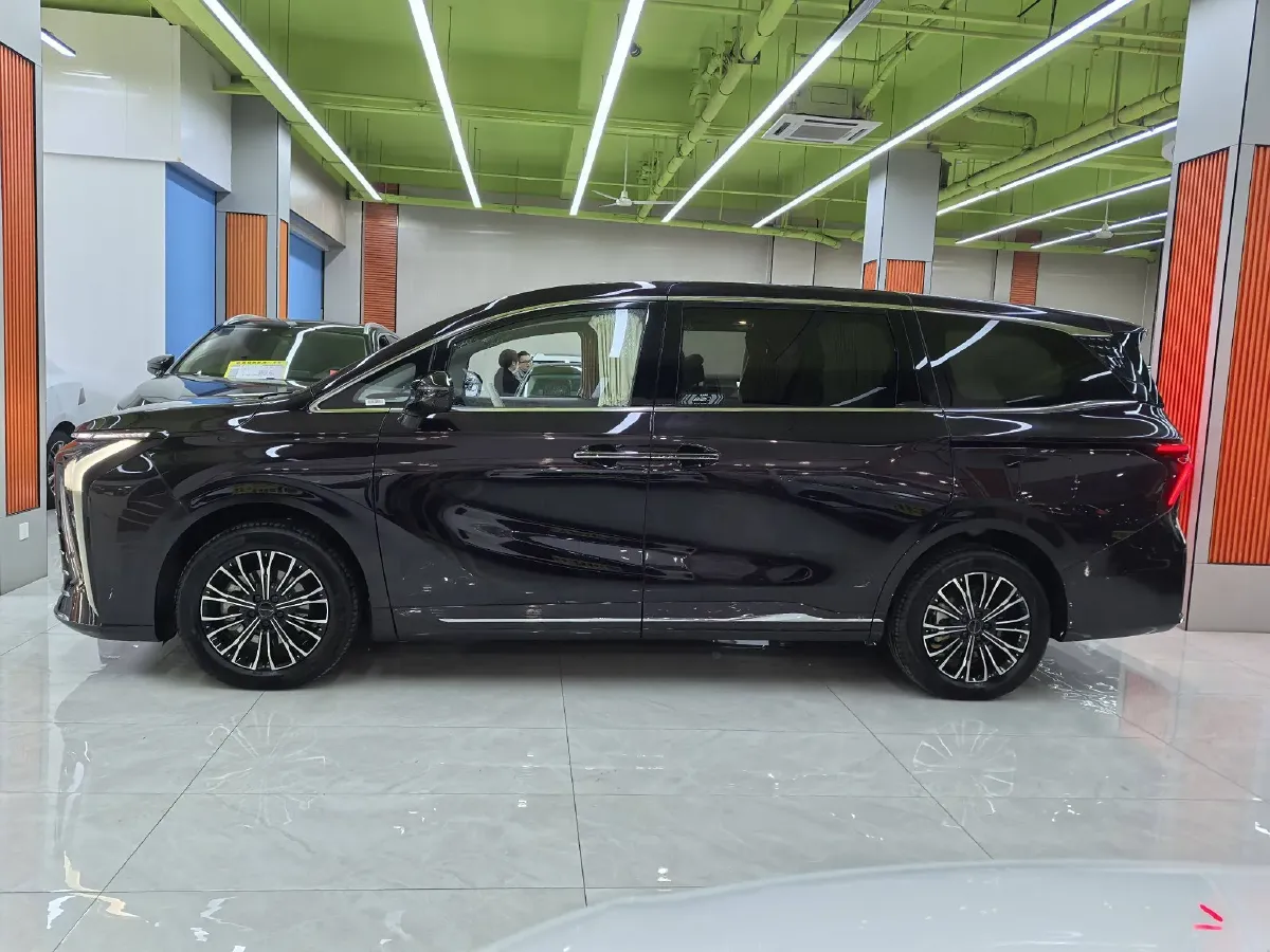 2024 DongFeng Forthing XingHai V9 1.5T 154HP L4 1DHT PHEV 34.944KWH,autocango,china used car exporter,china ev exporter,chinese used car exporter,chinese used ev exporter