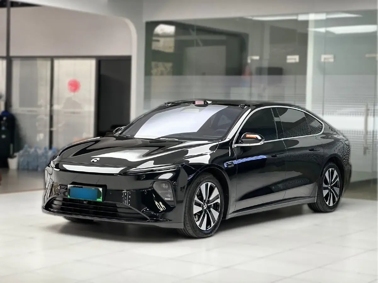 2022 NIO ET7 BEV 75KWH