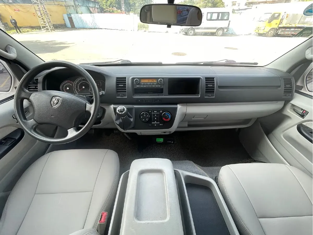 2016 JinBei Big Sea Lion 2.4L 139HP L4 5MT,autocango,china used car exporter,china ev exporter,chinese used car exporter,chinese used ev exporter