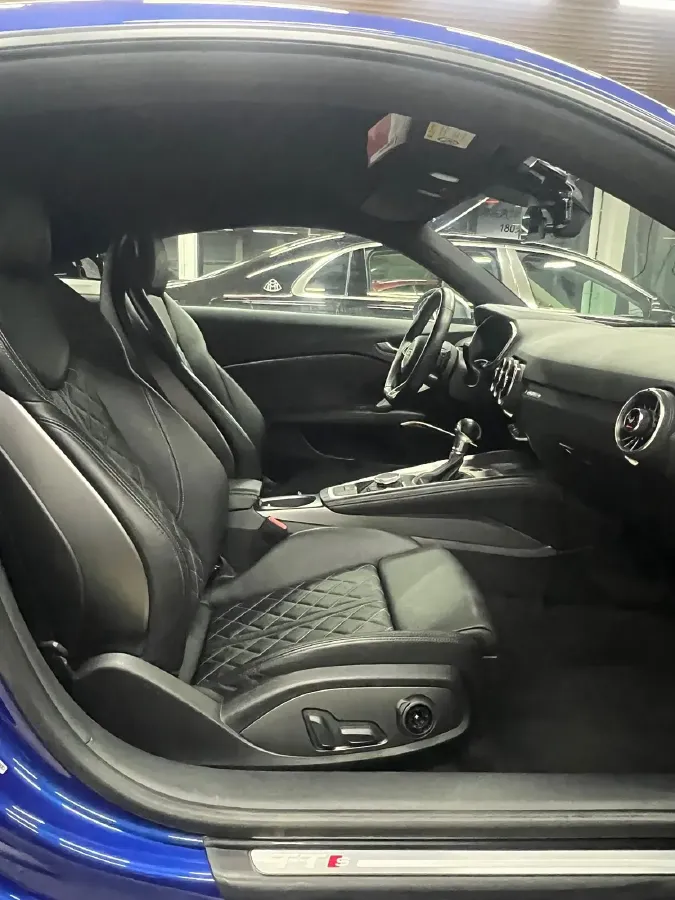 2017 Audi TTS 2.0T 286HP L4 6DCT,autocango,china used car exporter,china ev exporter,chinese used car exporter,chinese used ev exporter