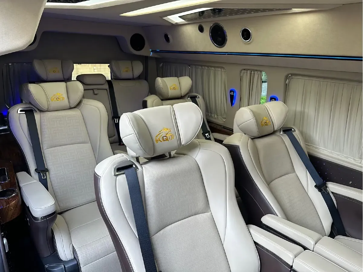 2021 Hyundai Staria 3.5L 272HP V6 8AT,autocango,china used car exporter,china ev exporter,chinese used car exporter,chinese used ev exporter