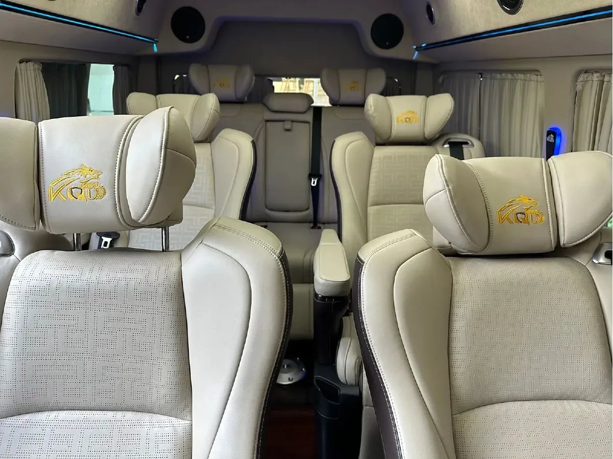 2021 Hyundai Staria 3.5L 272HP V6 8AT,autocango,china used car exporter,china ev exporter,chinese used car exporter,chinese used ev exporter