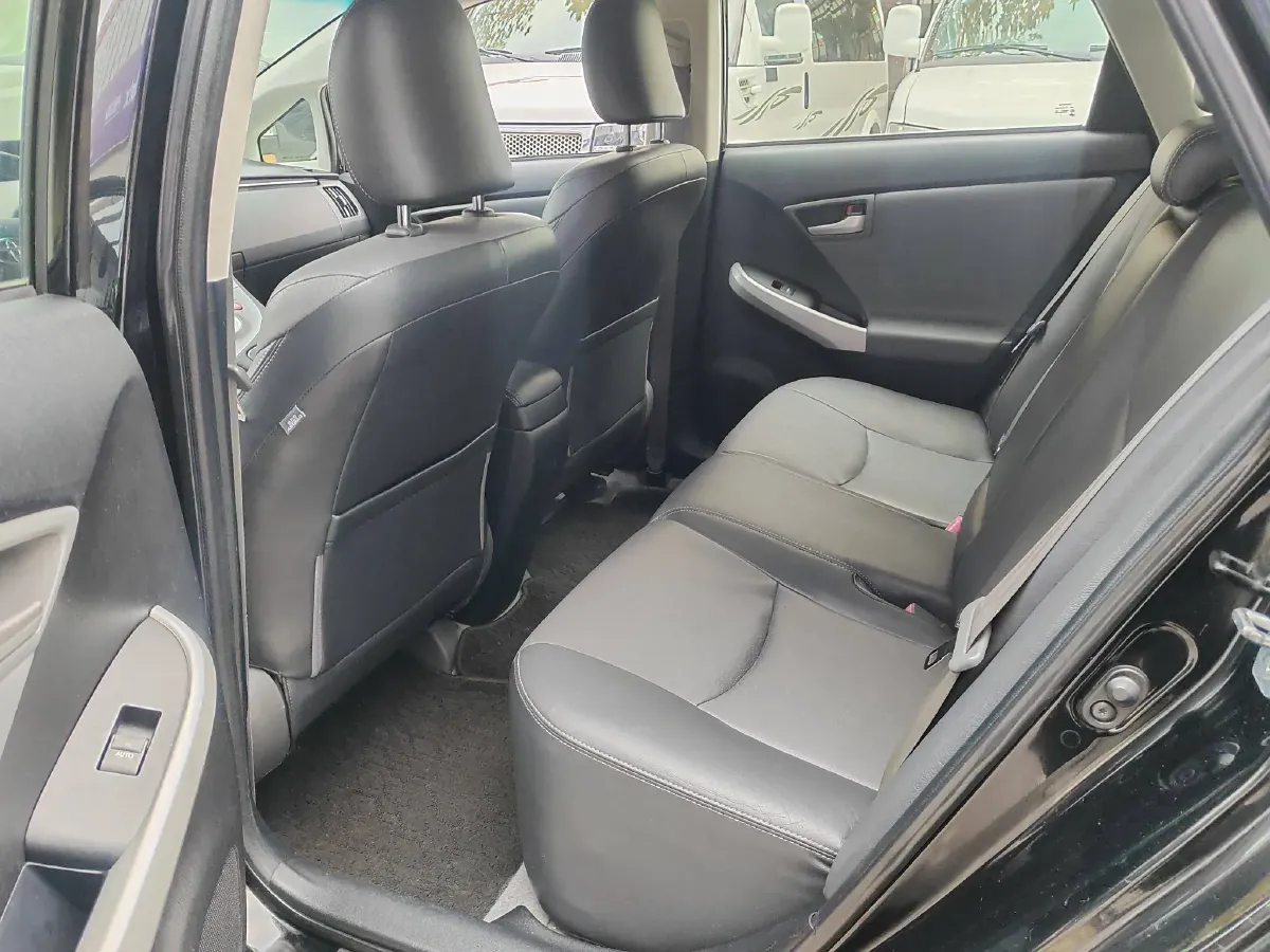 2012 Toyota Prius 1.8L 99HP L4 E-CVT Hybrid,autocango,china used car exporter,china ev exporter,chinese used car exporter,chinese used ev exporter