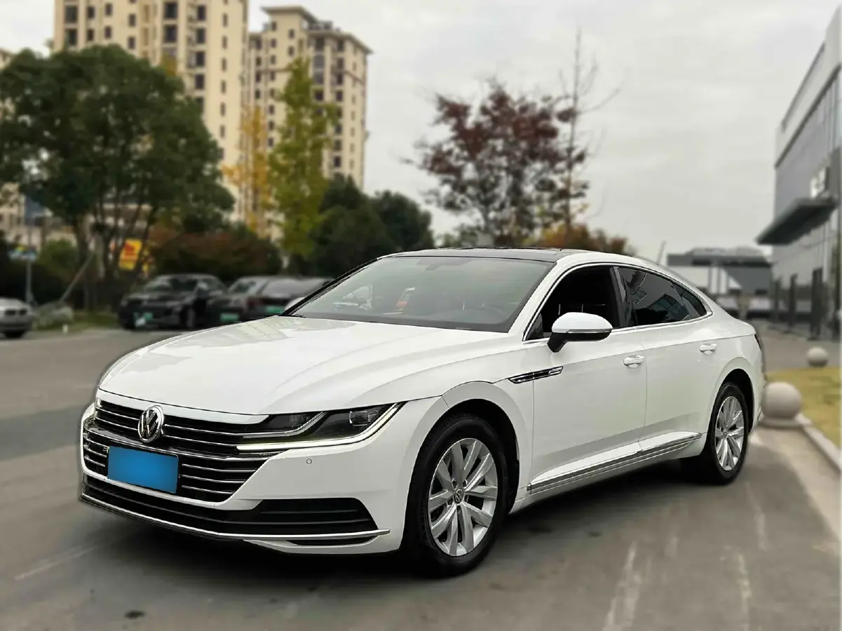 2019 Volkswagen CC 2.0T 186HP L4 7DCT
