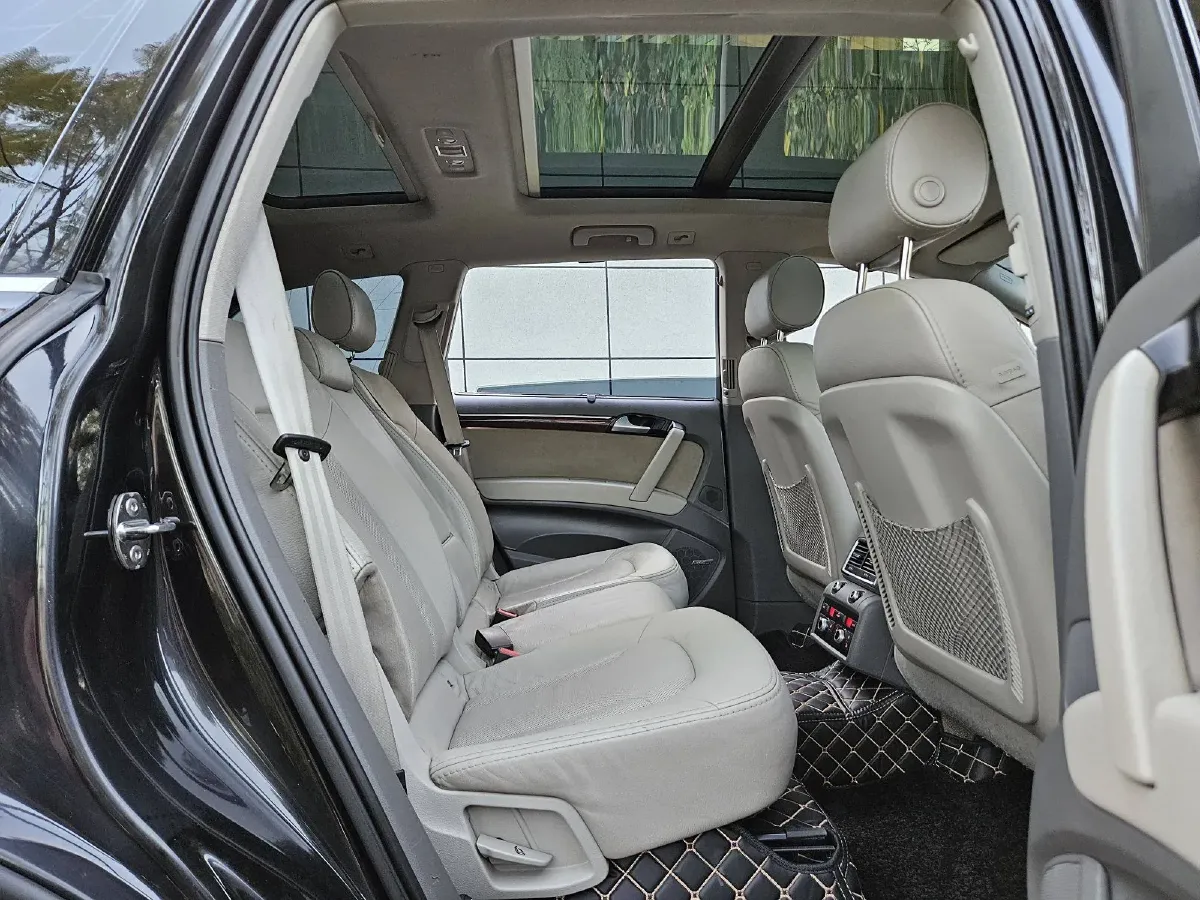 2011 Audi Q7 3.0T 272HP V6 8AT,autocango,china used car exporter,china ev exporter,chinese used car exporter,chinese used ev exporter