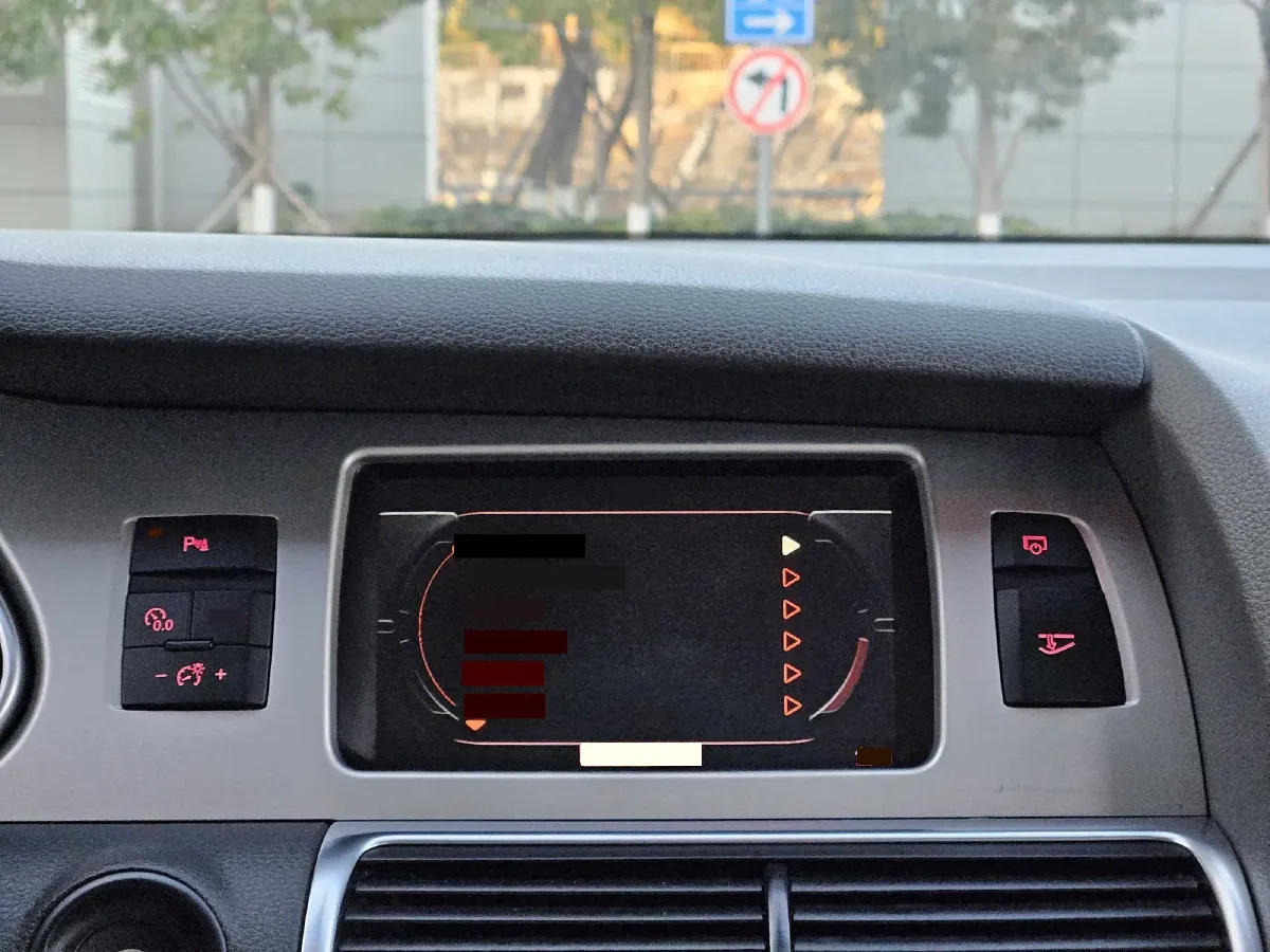 2011 Audi Q7 3.0T 272HP V6 8AT,autocango,china used car exporter,china ev exporter,chinese used car exporter,chinese used ev exporter