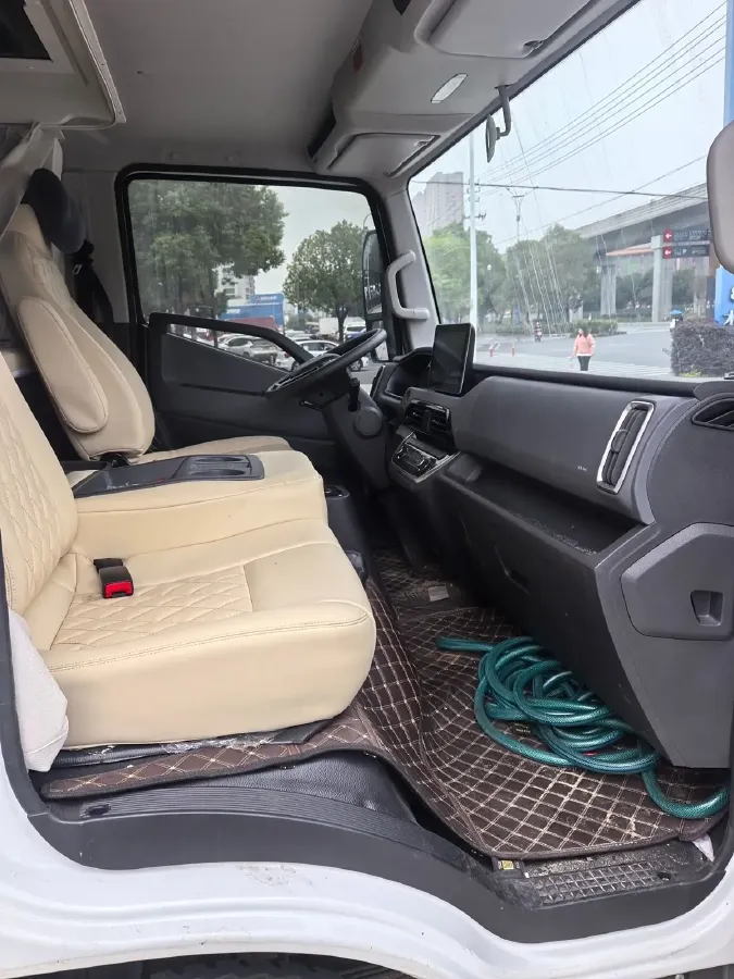 2007 Haval H3 2.8T 95HP L4 5MT,autocango,china used car exporter,china ev exporter,chinese used car exporter,chinese used ev exporter