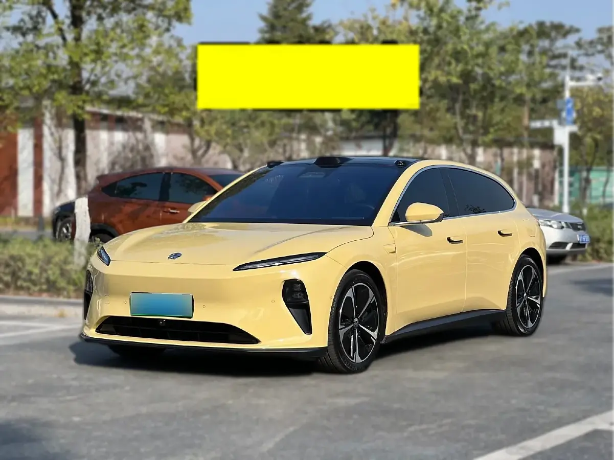 2023 NIO ET5T BEV 75KWH